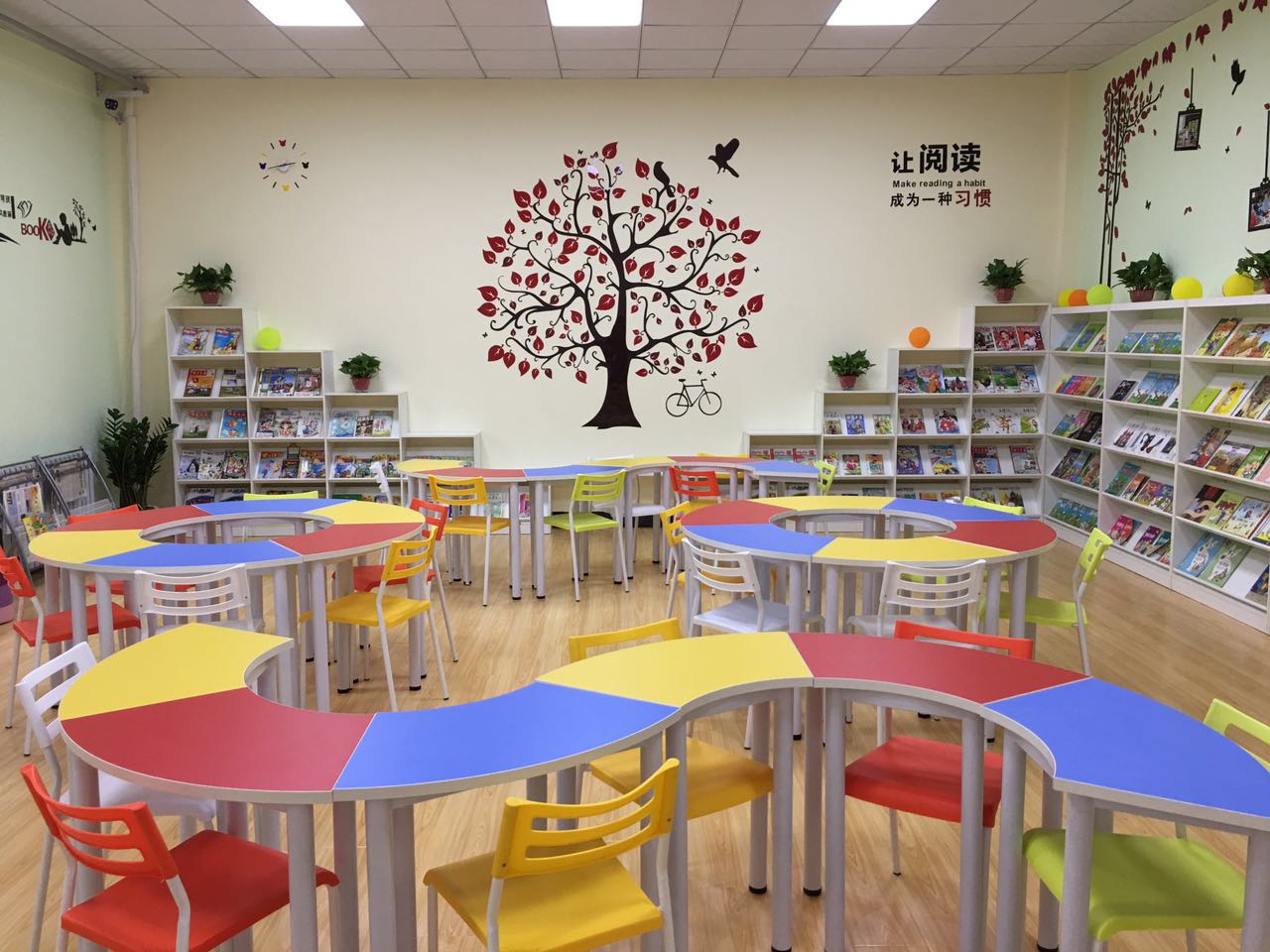 少儿阅览室