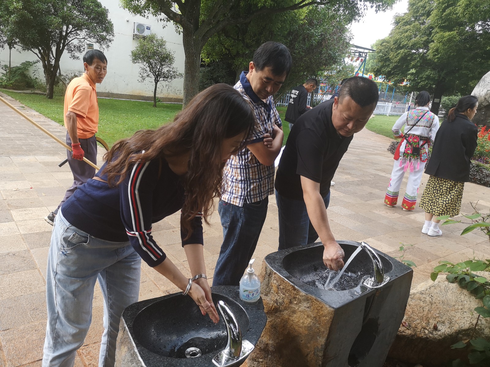 e352b97d8149c7ccad6d0c767af3932 e352b97d8149c7ccad6d0c767af3932