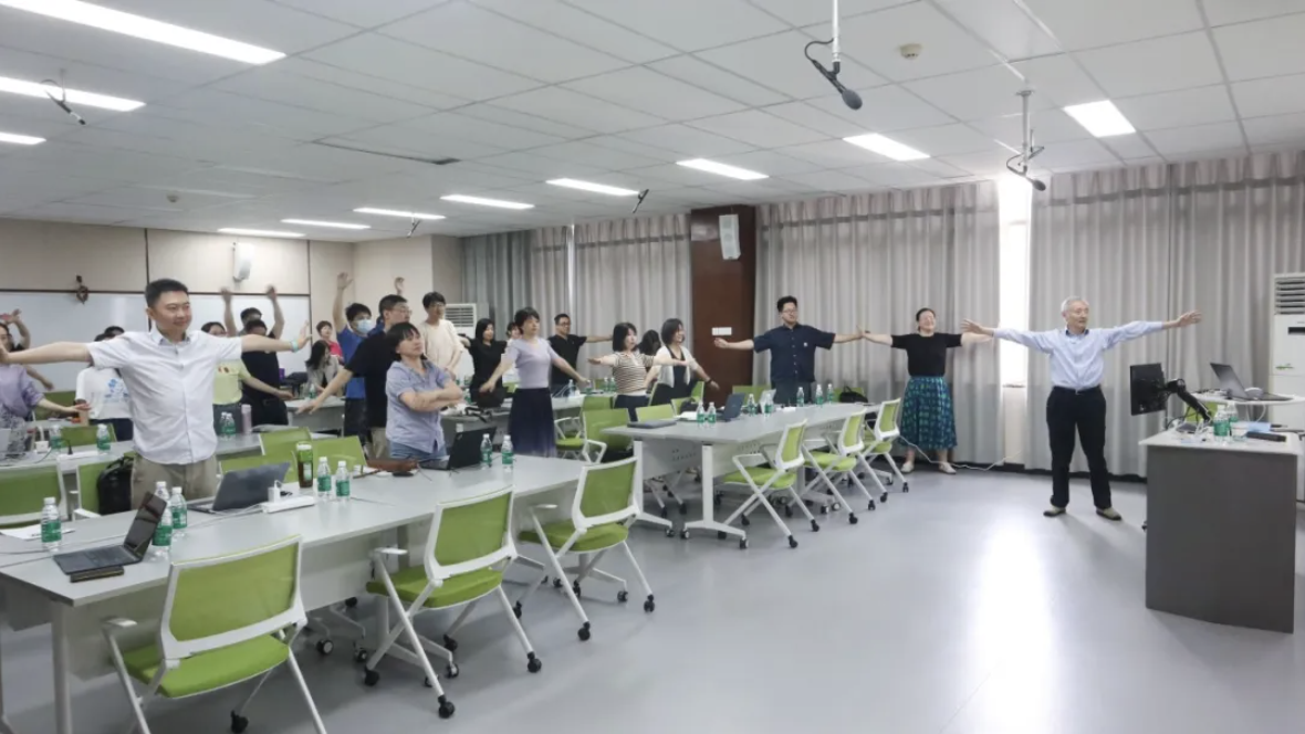 ??2024-05-23 21.43.35.png