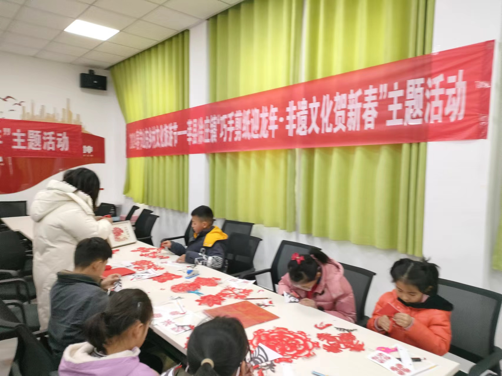 【莘县】徐庄镇“巧手剪纸迎龙年·非遗文化贺新春”主题活动