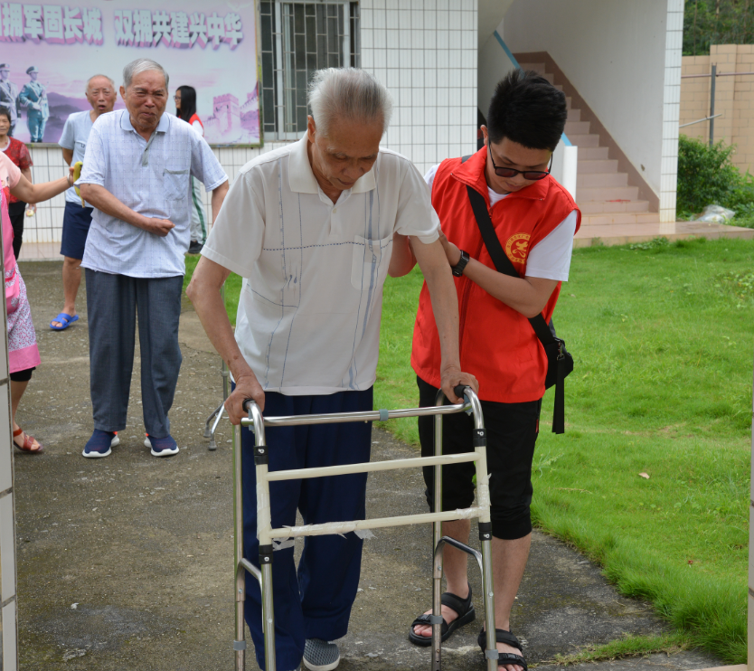 1559205437(1) 1559205437(1)