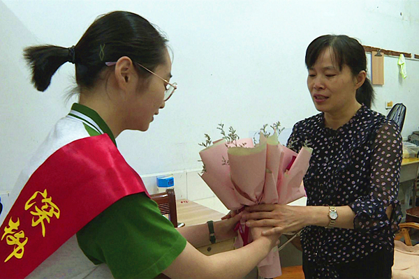 安乡中小学开展教师节庆祝活动
