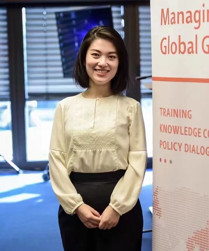 1884846159 1884846159.jpg