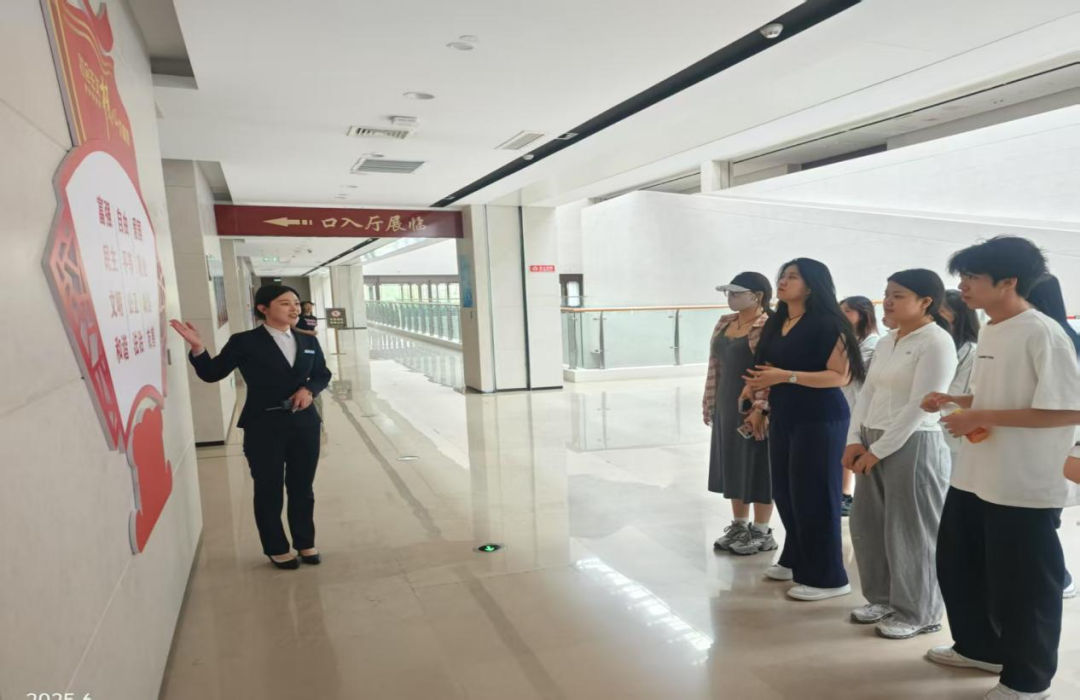 微信图片_20250611124944 微信图片_20250611124944.png