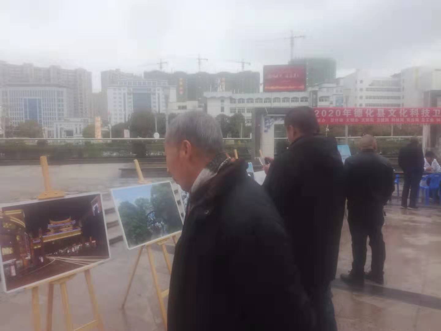 webwxgetmsgimg (11) webwxgetmsgimg (11)