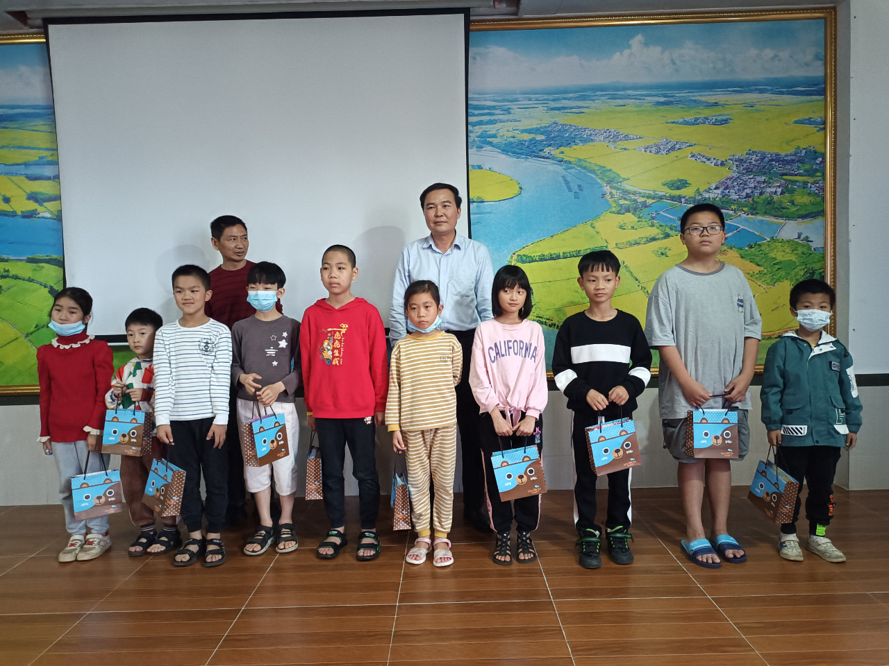 5 5.jpg?v=1765780463793