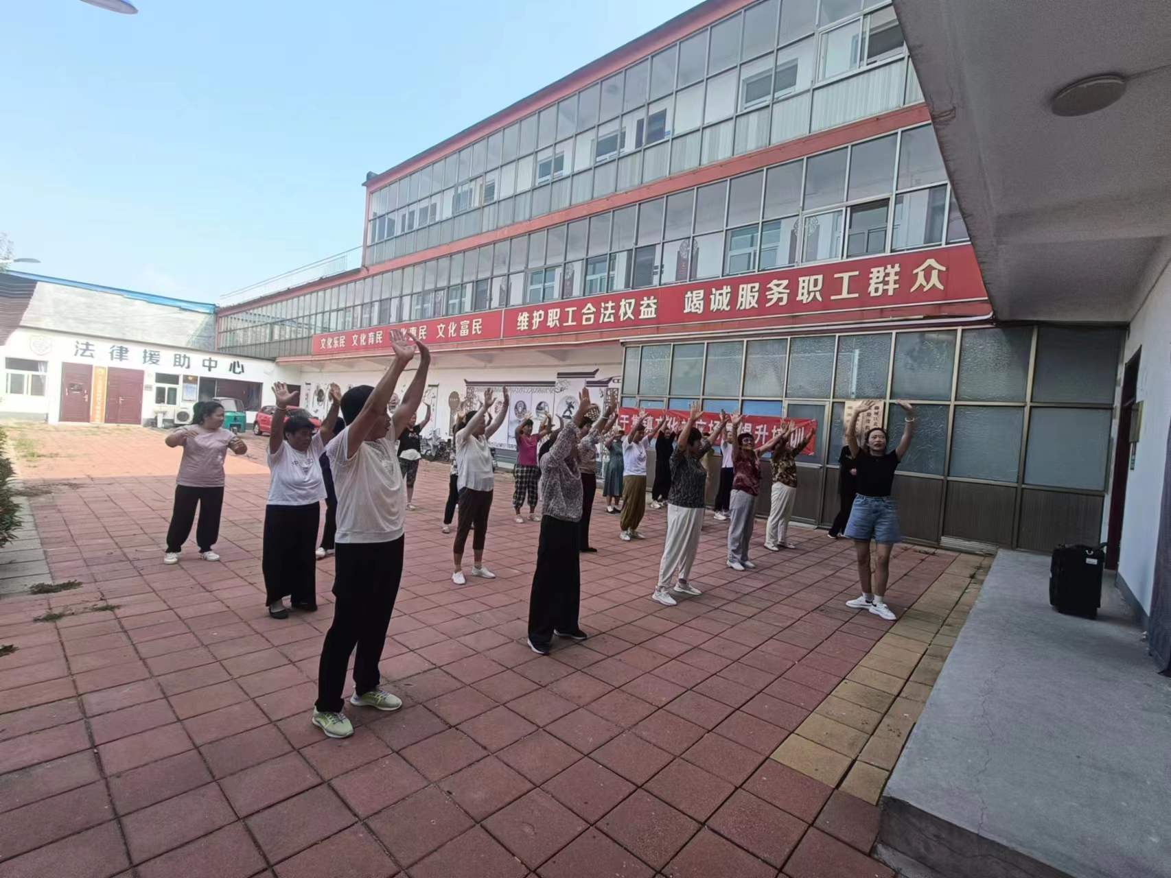 9.7健身操培训 (3).jpg