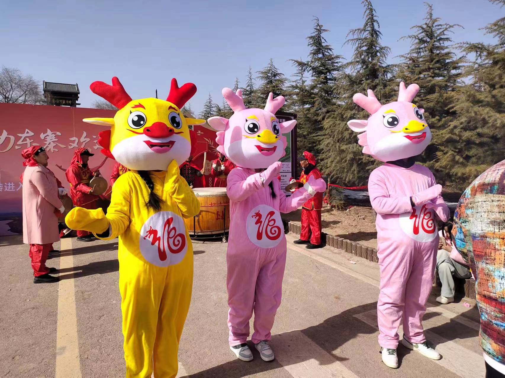 c060c944e664bf66d98fa34edc117e3