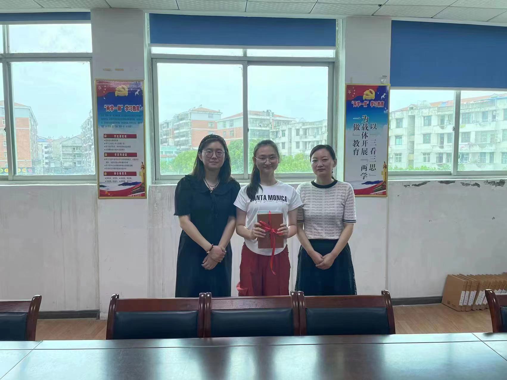 9f2481e87afd5bc950ee461ceeb85a4 9f2481e87afd5bc950ee461ceeb85a4.jpg?v=1762625303822