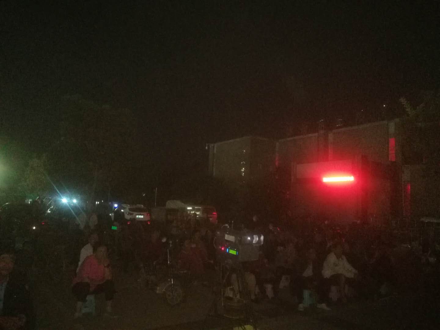 【临清】创建文明城市  临清市图书馆公益电影放映在行动