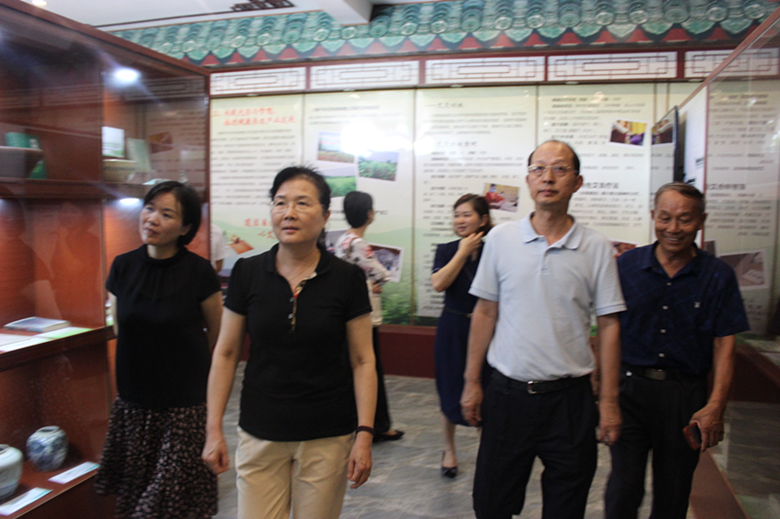 mmexport1565570280903