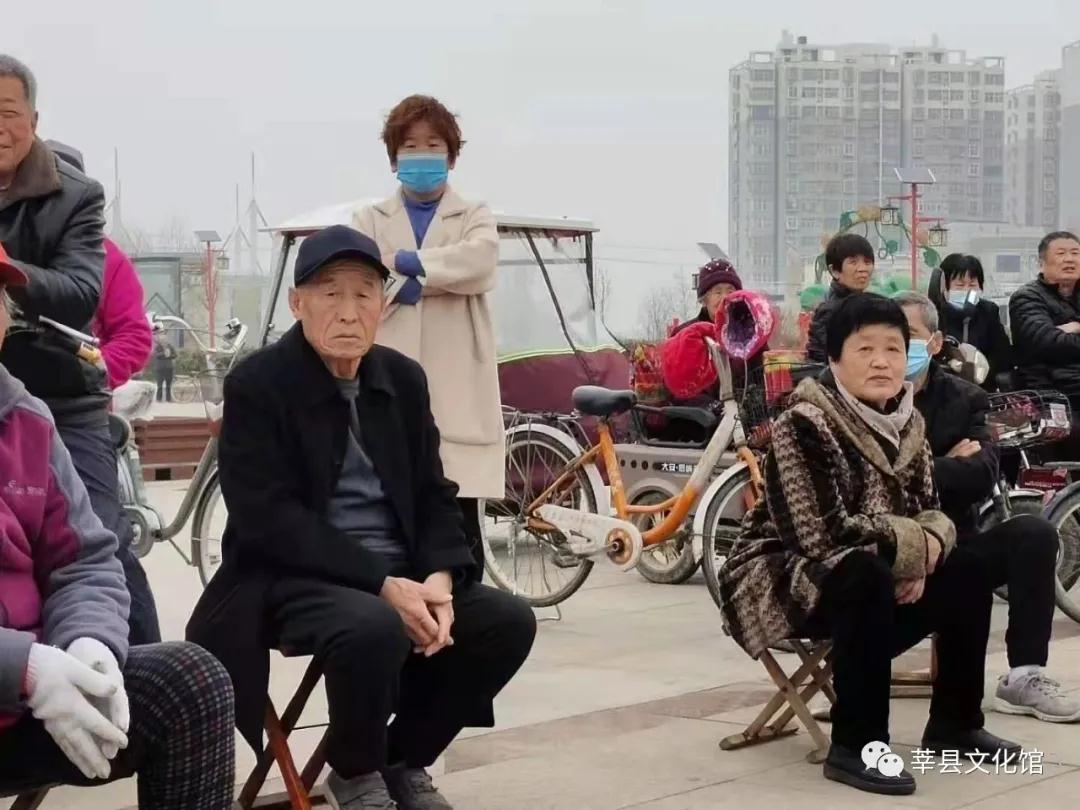 莘县文化馆开展戏曲演出志愿者服务展演活动3 莘县文化馆开展戏曲演出志愿者服务展演活动3.jpg