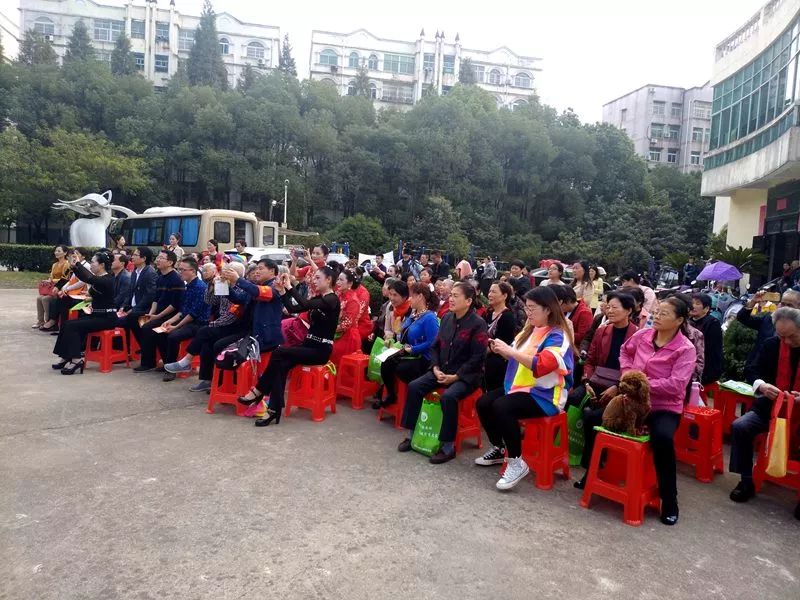 https://mmbiz.qpic.cn/mmbiz_jpg/yuKX8ib0ok8jZuAdCThFzqv46gs7ENRChhC1DKgo8knmkaQLn958IV1AtcjJDA0KfqK2xLp6SiaVvxsGXMvHdiaVg/640?wx_fmt=jpeg&wxfrom=5&wx_lazy=1&wx_co=1