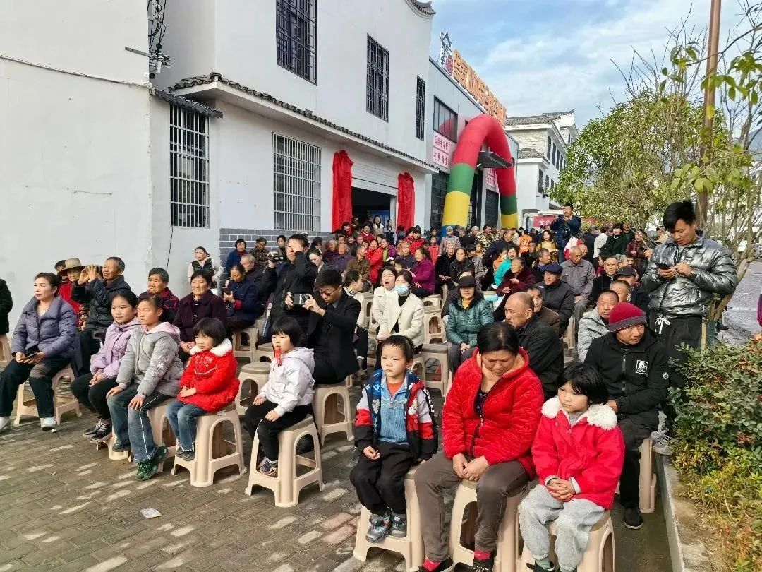 270ea4f57b49ee79ca57ec6e163e9732 270ea4f57b49ee79ca57ec6e163e9732.jpg