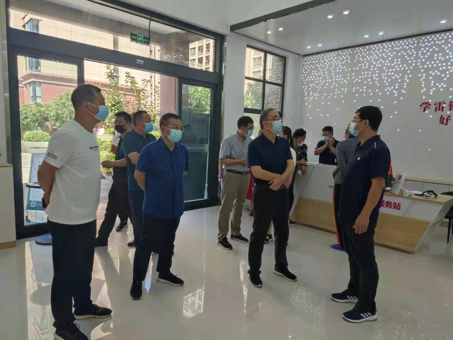 人大调研丰源1