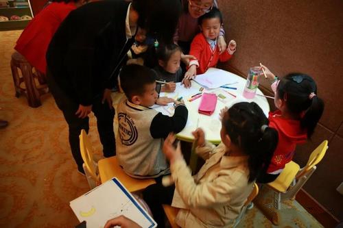 李许香老师《松鼠先生 和月亮》3