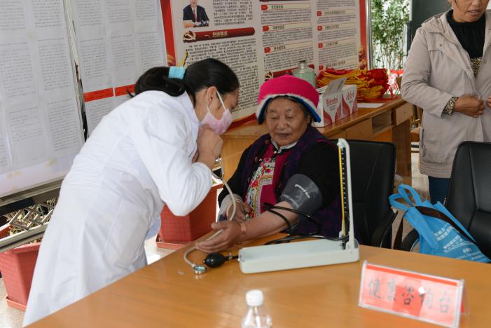 3.jpg?v=1765714176011