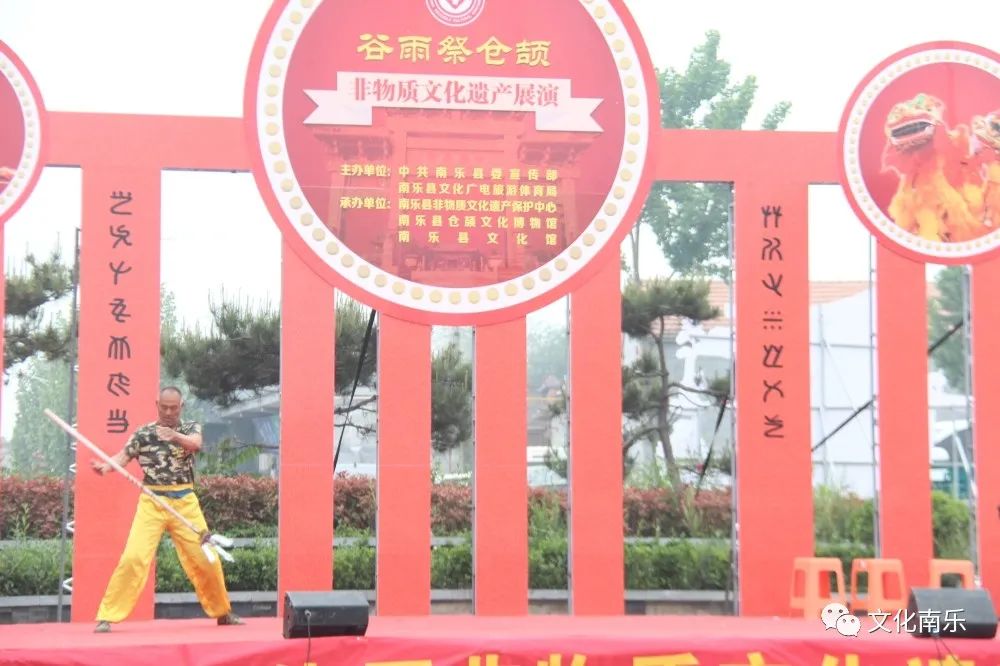 17e543ec7e081e5e22ddbbcf5ff93c36 17e543ec7e081e5e22ddbbcf5ff93c36.jpg