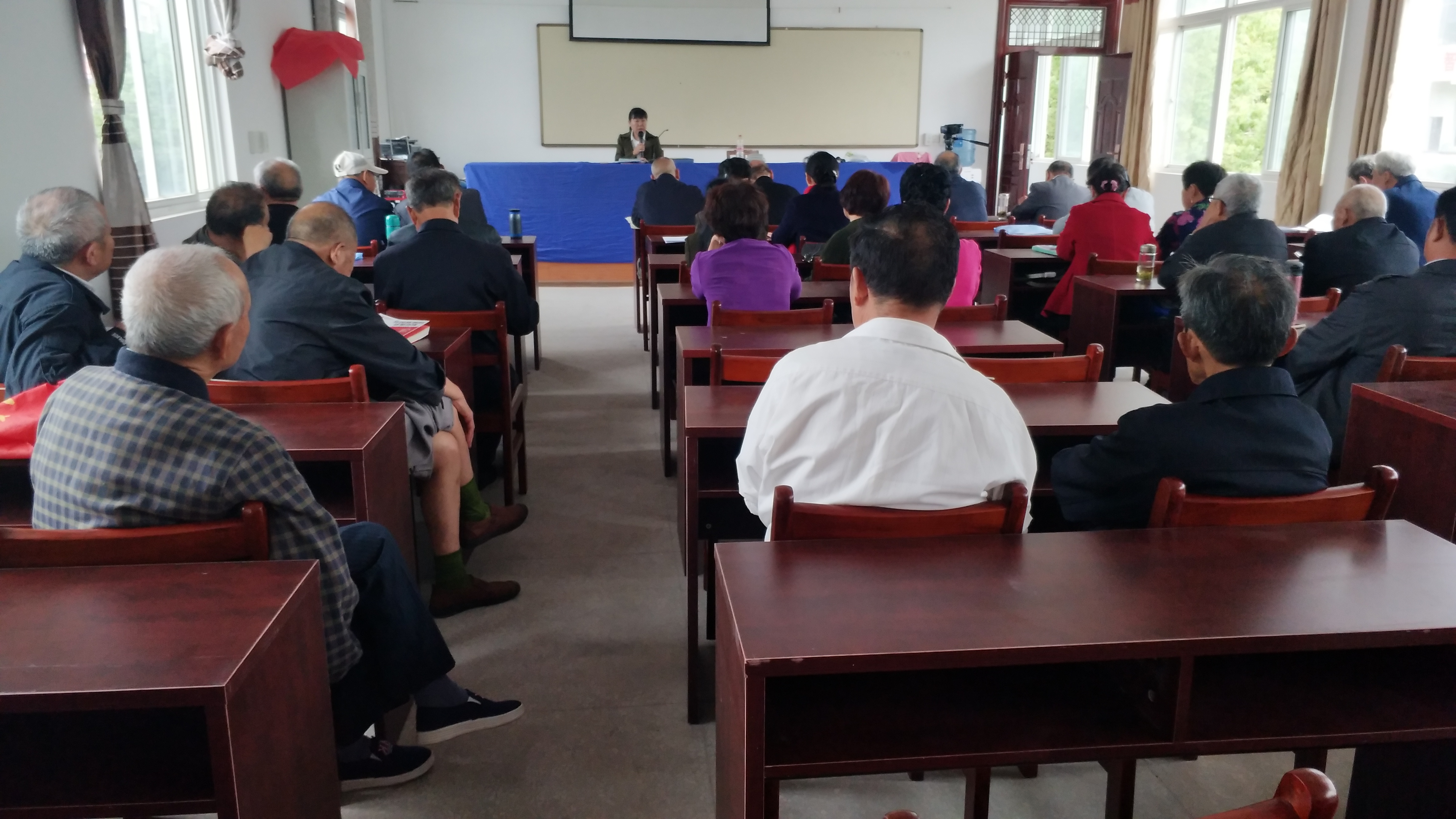 201805022_杨店桃花驿讲坛第二讲:杨店高龙、高跷 201805022_杨店桃花驿讲坛第二讲:杨店高龙、高跷.jpg?v=1762625436968