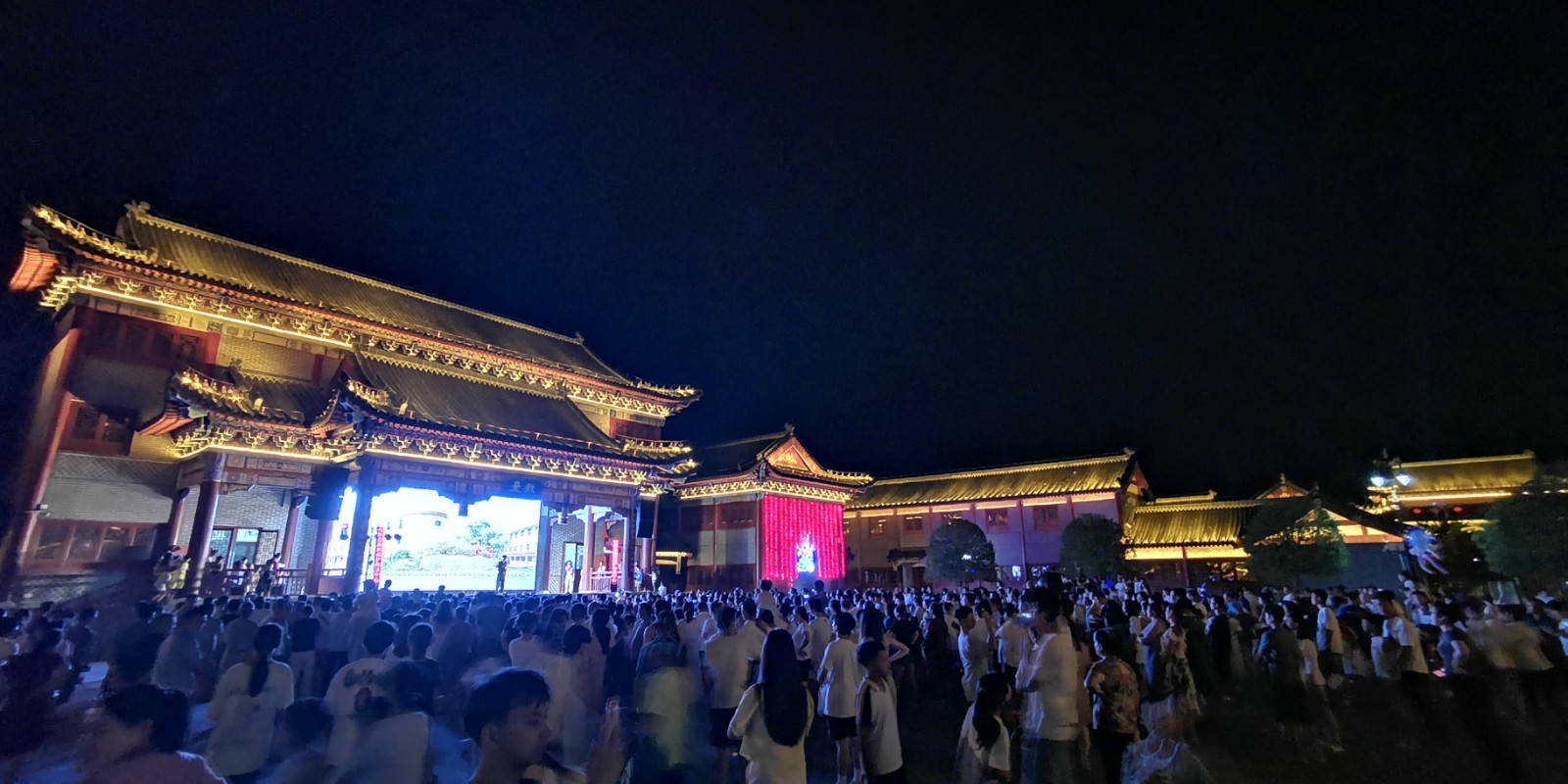 e8d307fac6a46cb43f4f82e7c1ef41d