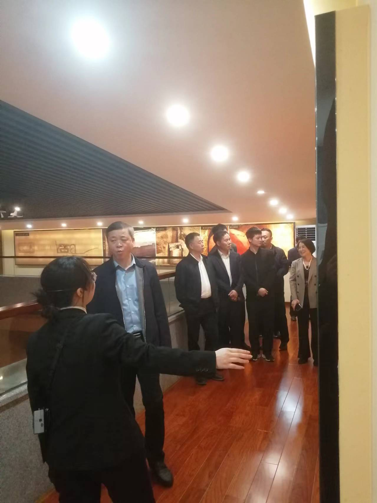 图片1(2) 图片1(2).png