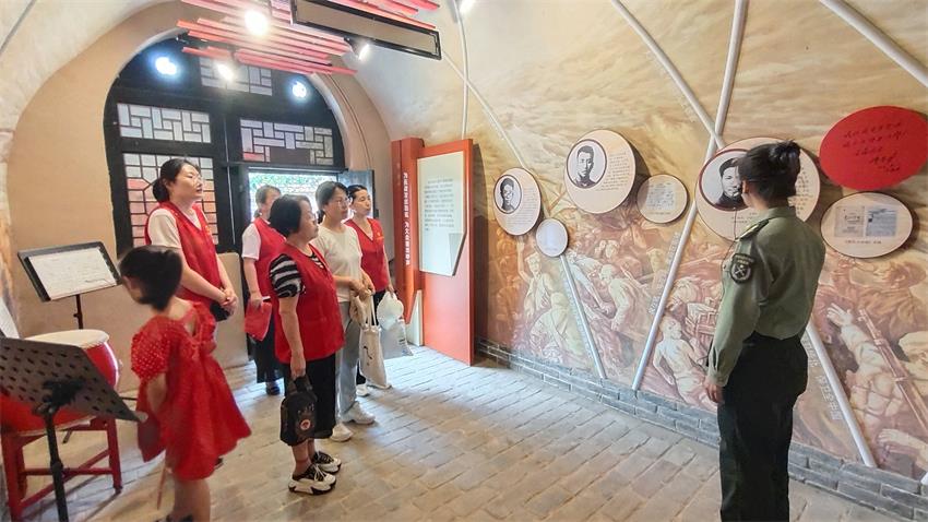 3 3.jpg?v=1762287465118