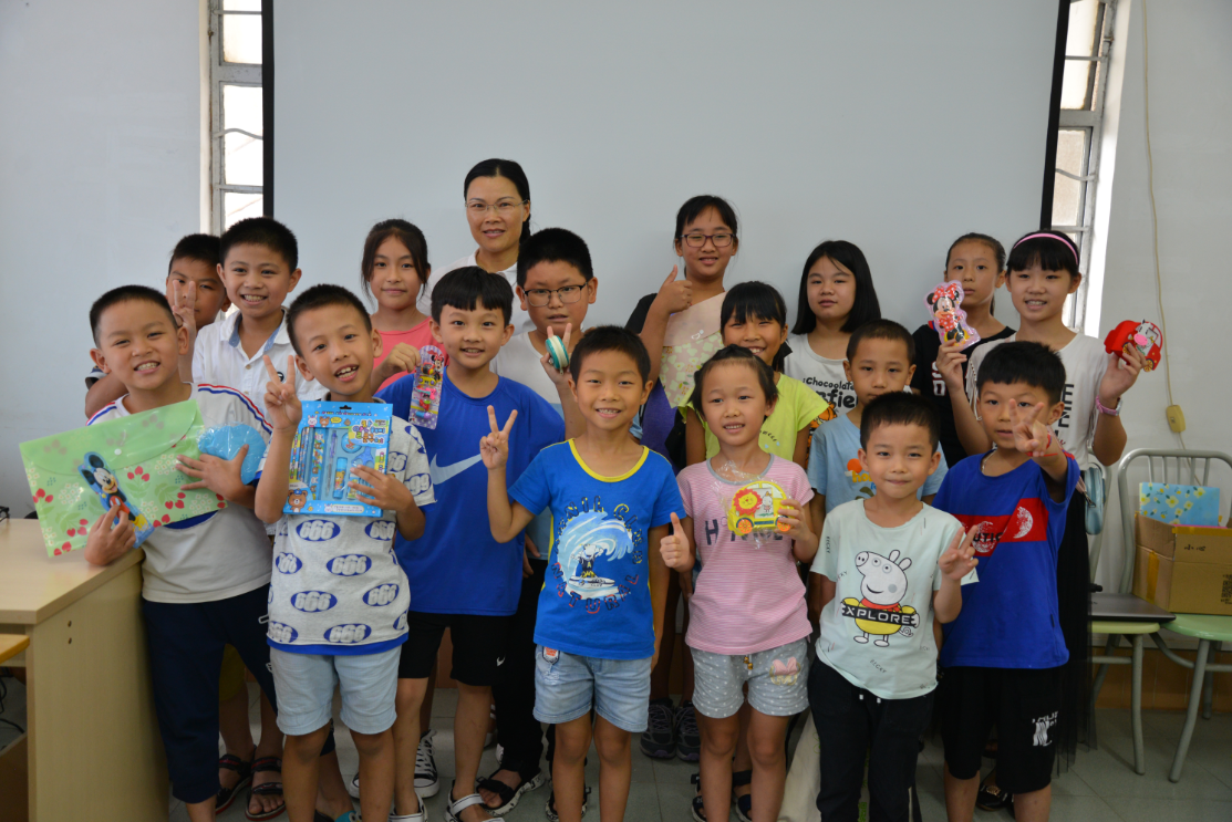 1562835651(1) 1562835651(1)