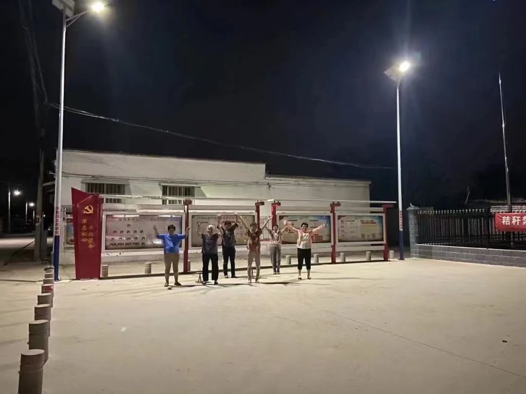 1129780483 1129780483.jpg