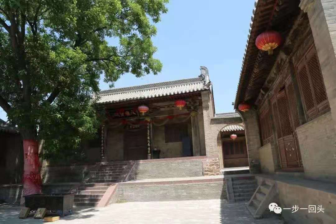 1df7d7e7d3deaf0bae92406e4771873