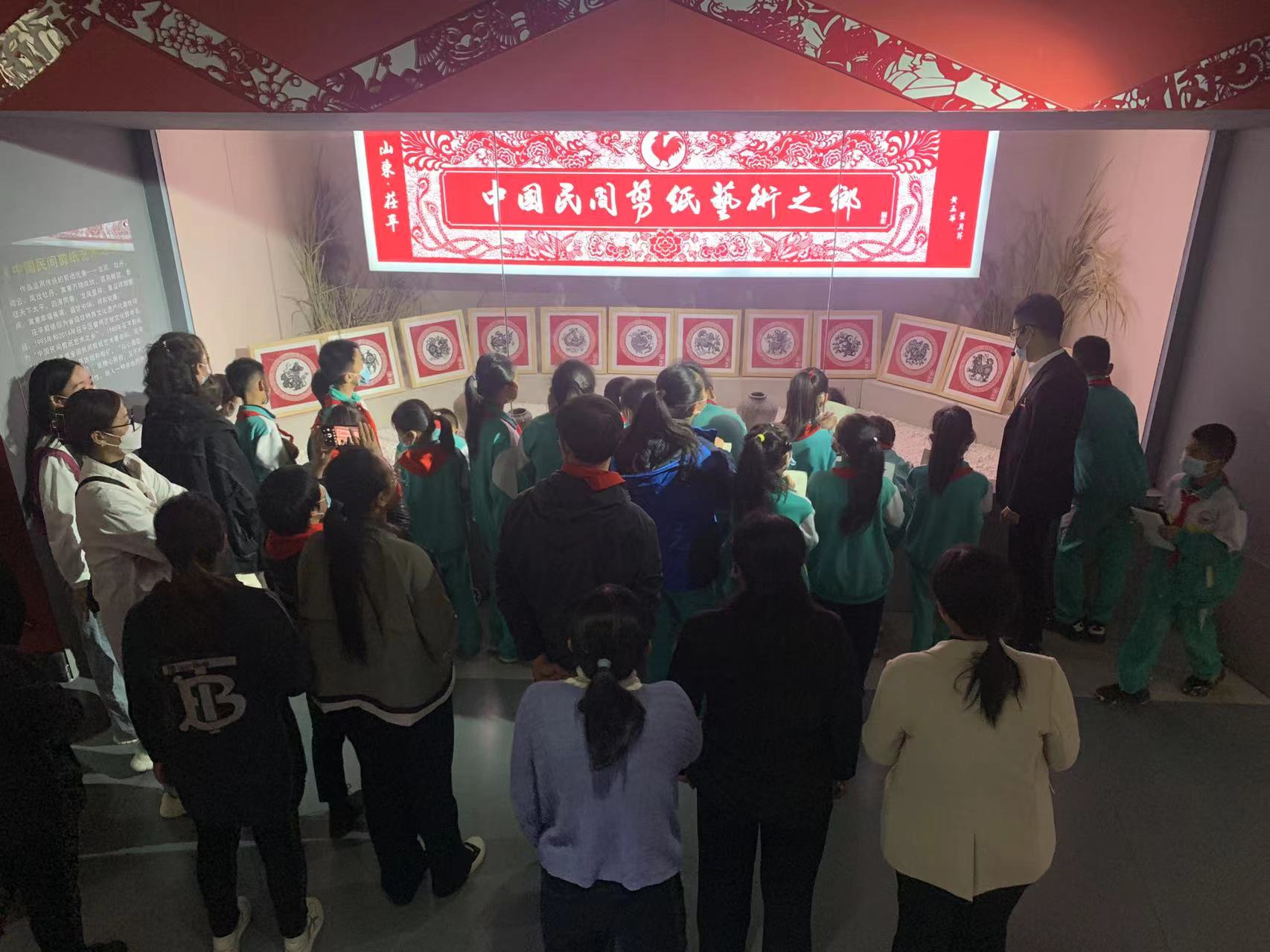 3a7f9822b83cd64a51b605e4cbb1209