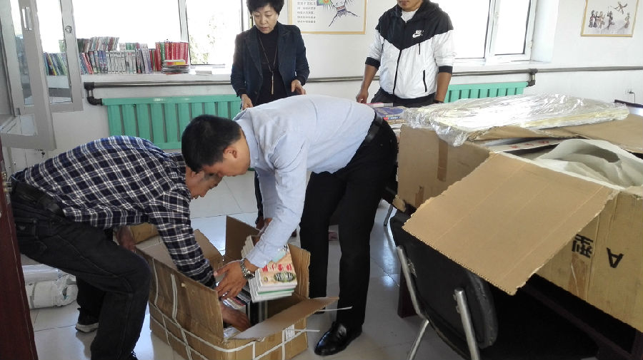 9月25日图书馆开展“书香黑土地,阅读伴我行”活动3.jpg?v=1764963767284