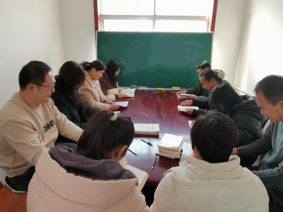 “倡导全民阅读，弘扬阅读之风”全民阅读活动