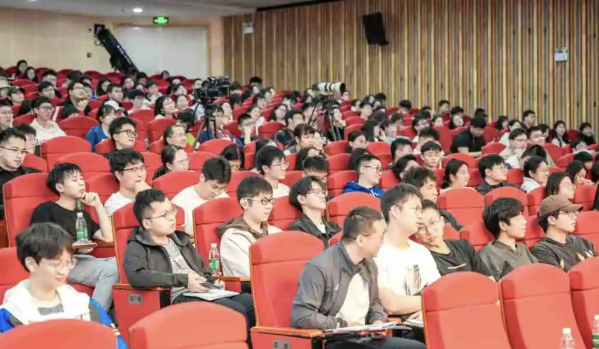 ??2024-04-01 23.20.36.png