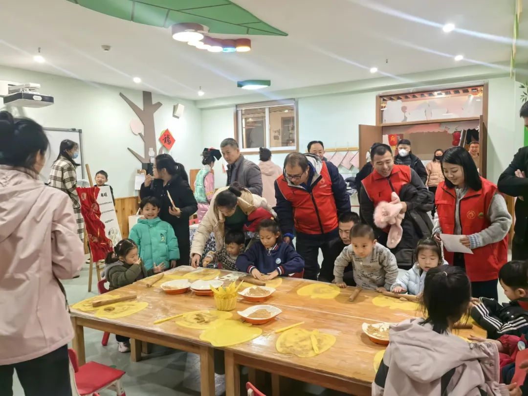【莘县】燕塔街道“蛇舞迎春华夏未央”庆元旦活动