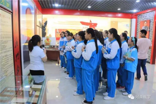 2019年送书下乡目录429