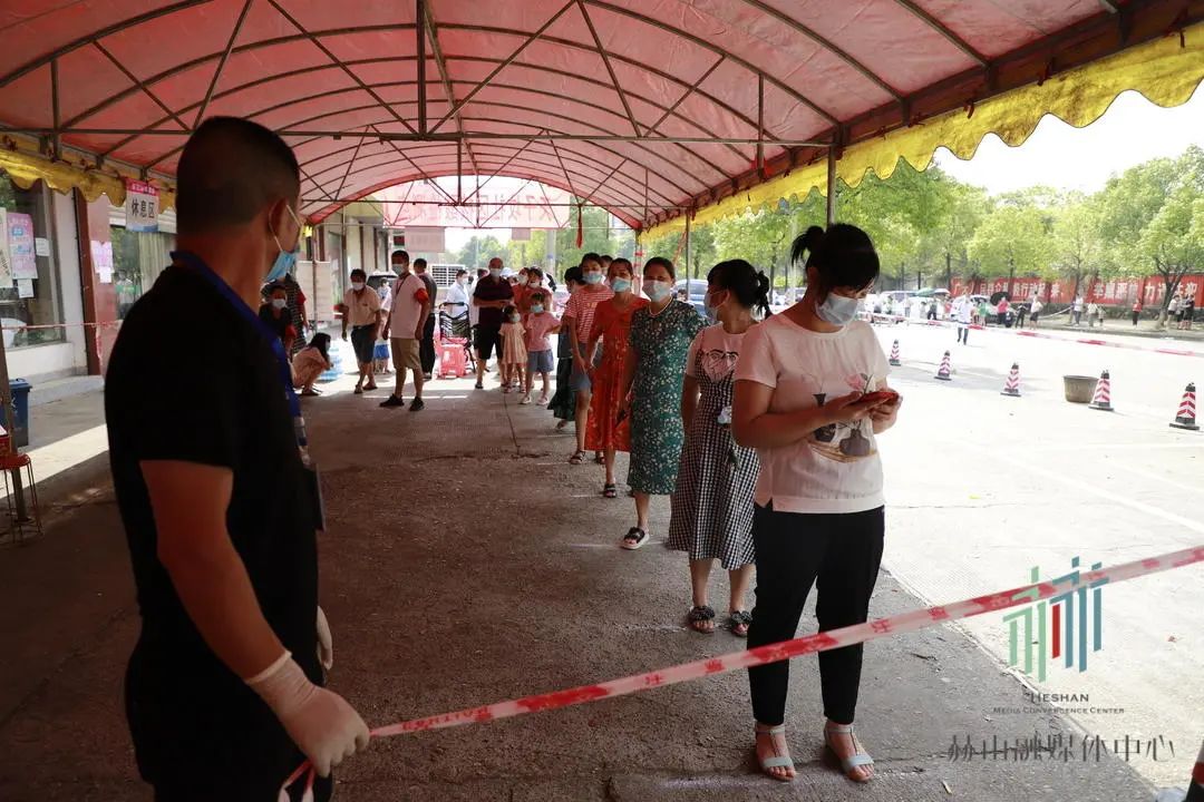 8 8.jpg?v=1765880617140