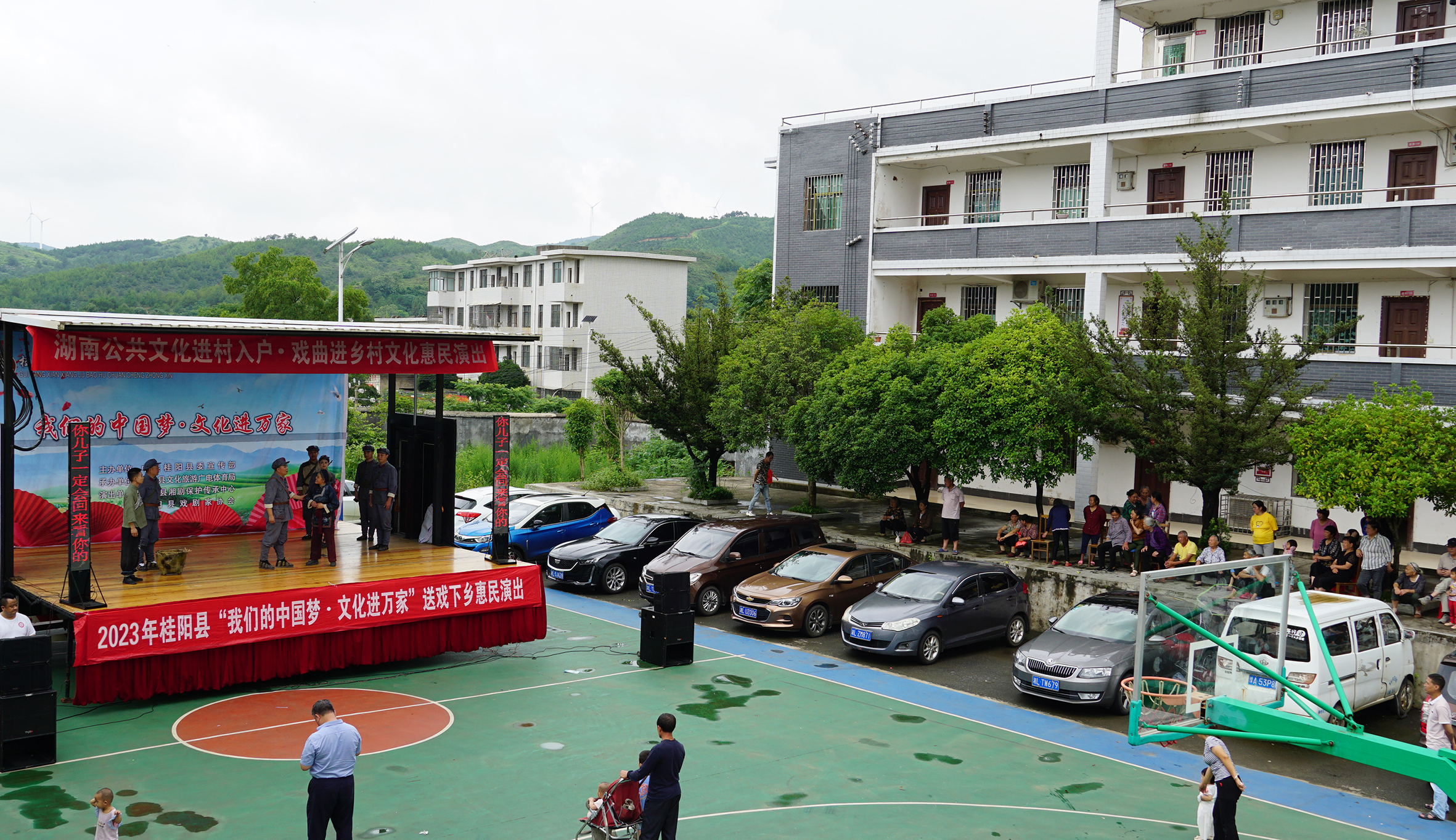 6月24日下午塘市镇送戏下乡演出歌舞、小戏等 6月24日下午塘市镇送戏下乡演出歌舞、小戏等.jpg