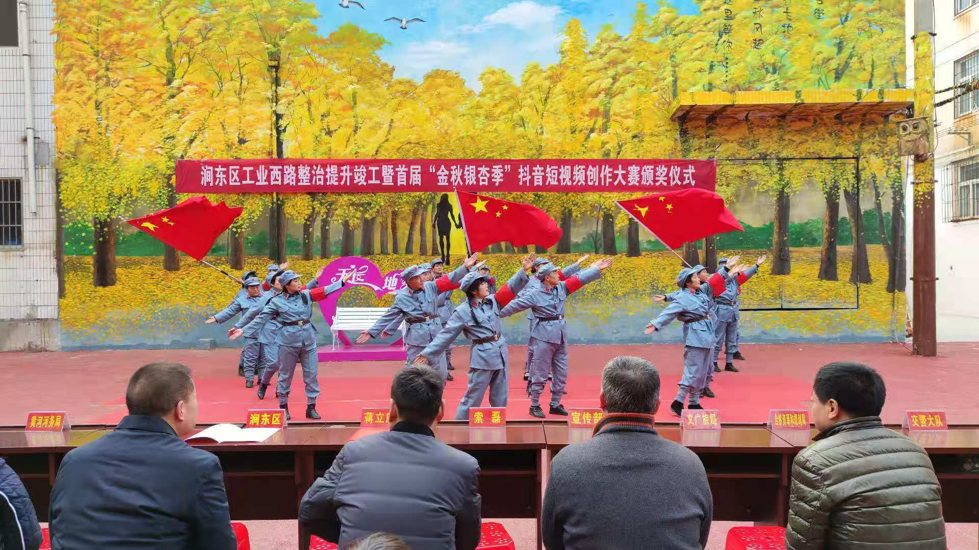 e0112b6ef44f41534fc8f56c45b515e