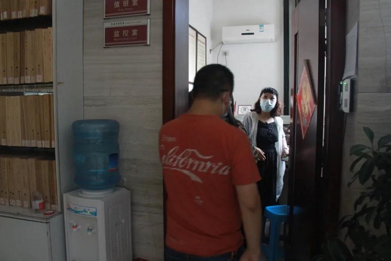 4 4.jpg?v=1765773235505