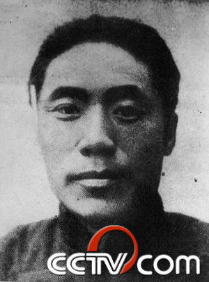 抗战英烈——【佟麟阁】(1892-1937),原名凌阁,字捷三,河北省高阳县边家坞村人。七七事变时,指挥29军浴血抗战,喋血南苑,壮烈殉国,是全面抗战爆发后捐躯疆场的第一位高级将领。 抗战英烈——【佟麟阁】(1892-1937),原名凌阁,字捷三,河北省高阳县边家坞村人。七七事变时,指挥29军浴血抗战,喋血南苑,壮烈殉国,是全面抗战爆发后捐躯疆场的第一位高级将领。.jpg?v=1764802304411