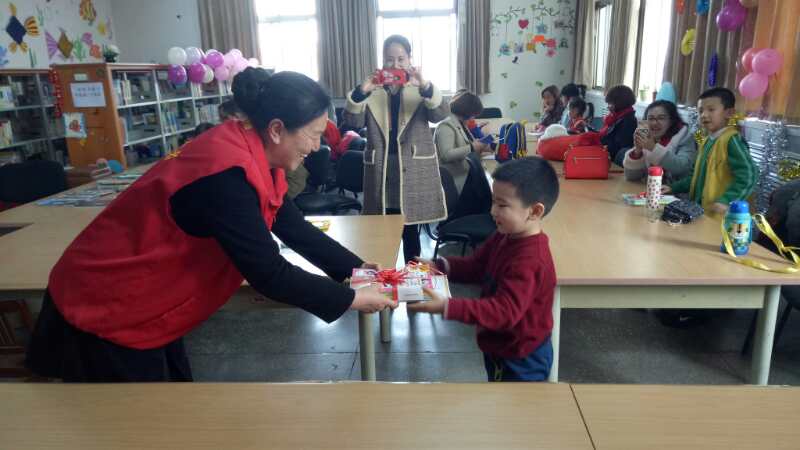 QQ图片20180301140538.jpg?v=1765721584250