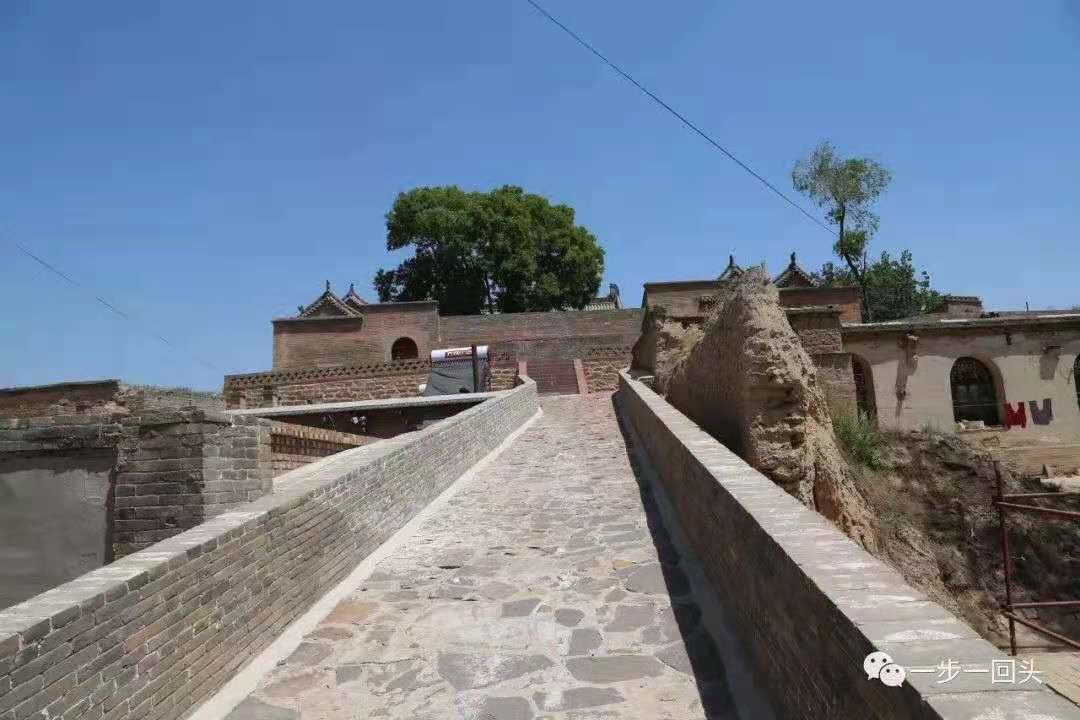 f1bccf2e0d6e7f084f922ad42e5a8c3