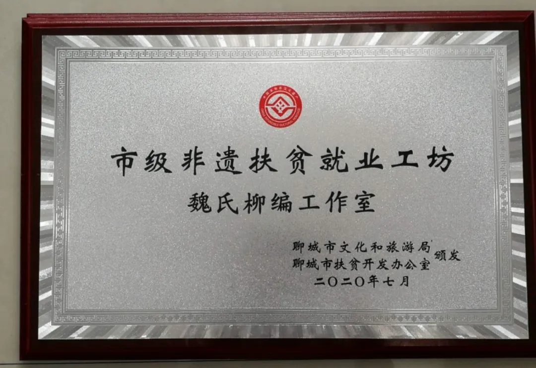 640.webp (5) 640.webp (5).jpg