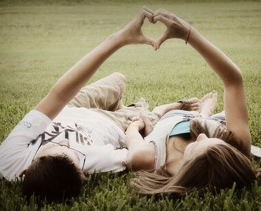 大学生恋爱与性健康