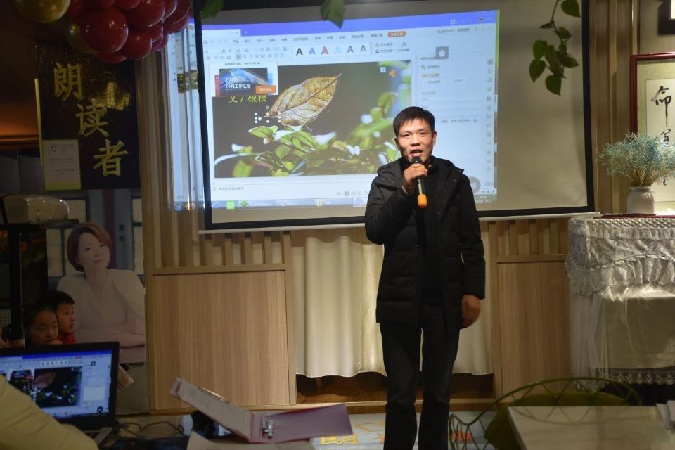 4 4.jpg?v=1762752500028