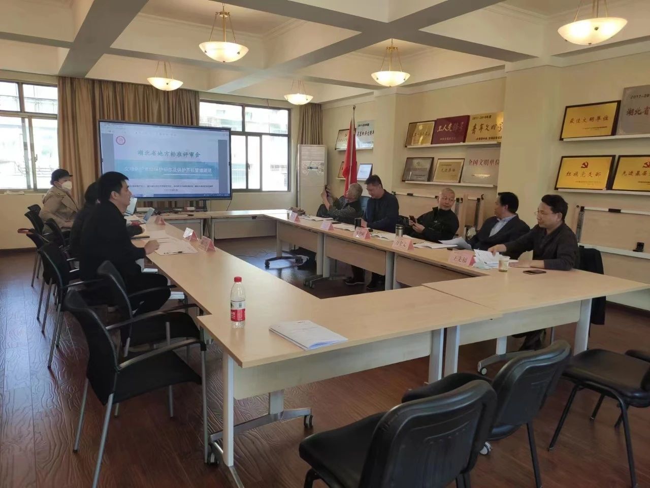 eec41ed73b42b296681b537aca974dc4 eec41ed73b42b296681b537aca974dc4.jpg