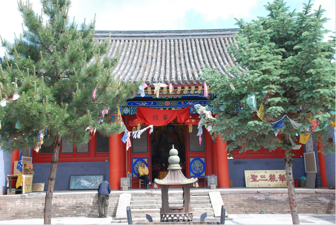 图片5灵境寺北正殿华严三圣殿 图片5灵境寺北正殿华严三圣殿