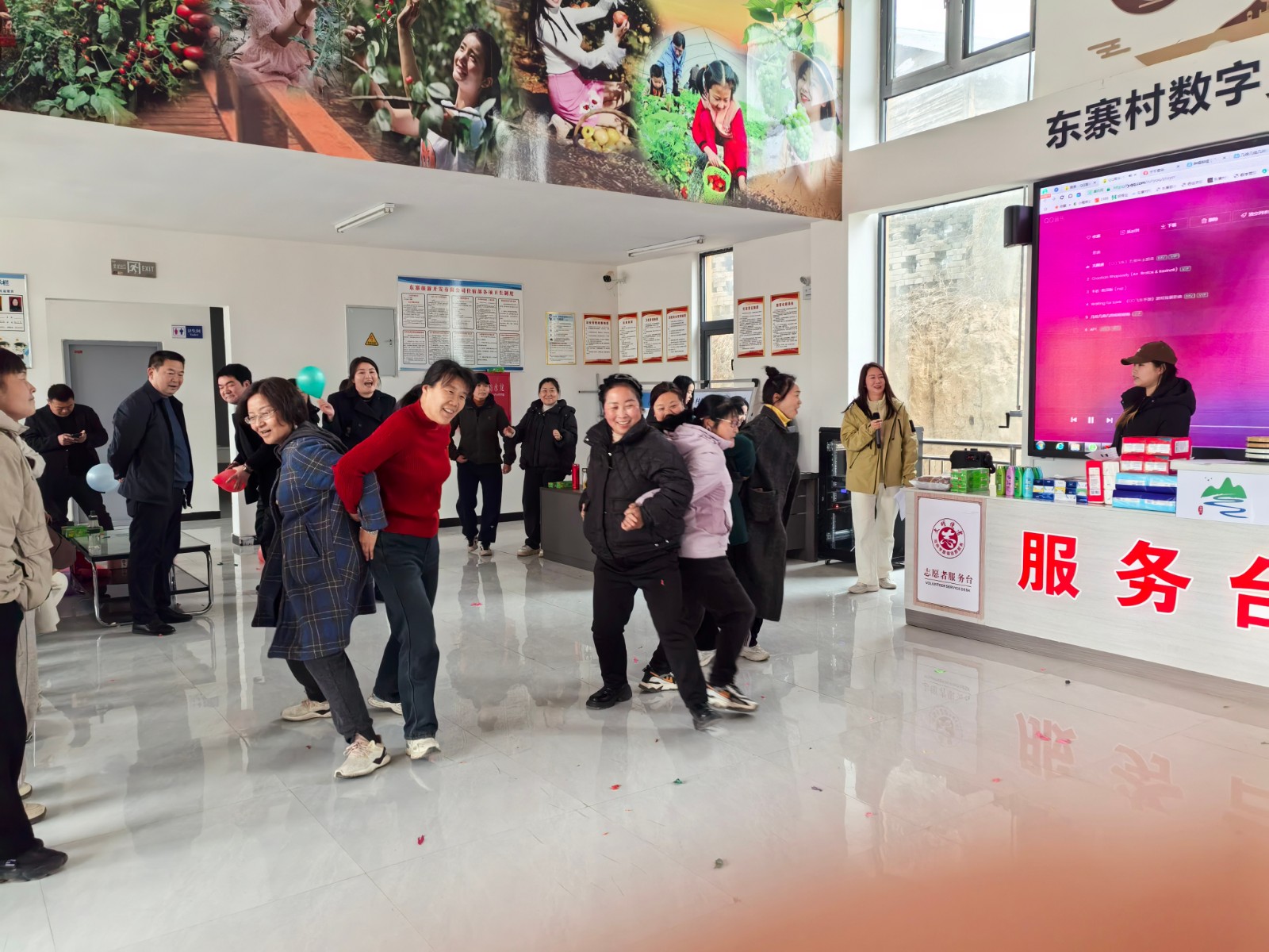 28f9ae37b519ac7d3e0d152a4654420 28f9ae37b519ac7d3e0d152a4654420.jpg