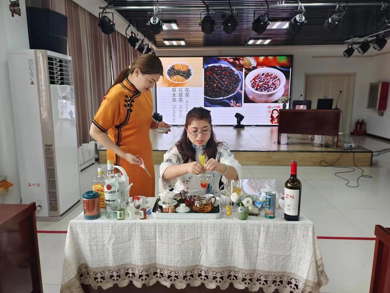 1692846984318_54322453