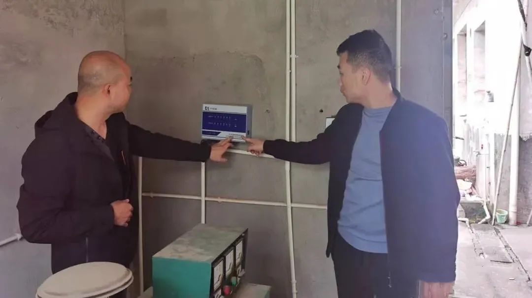 2 2.jpg?v=1765946617929